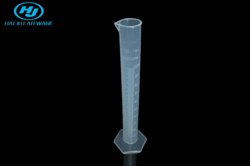100ml Plastic Measuring Cylinder
